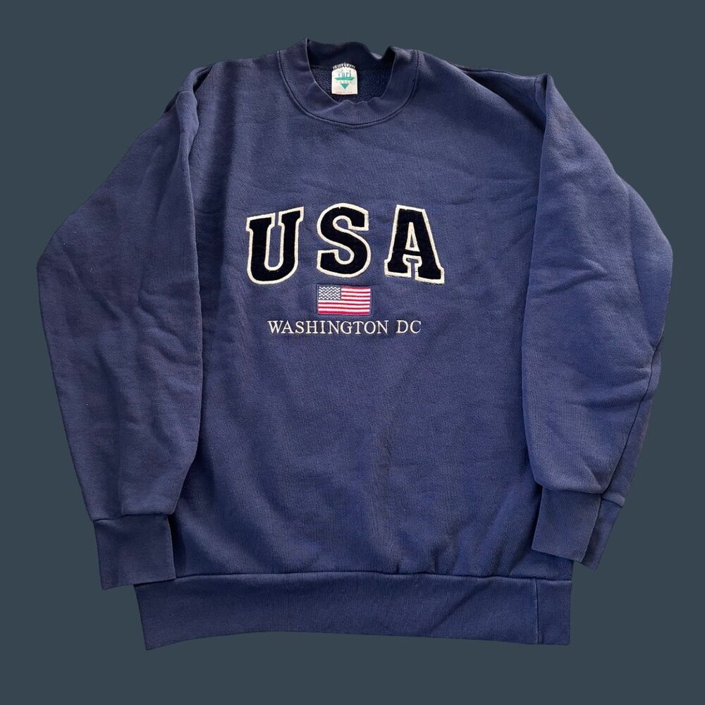 Vintage USA Washington DC Navy Blue Sweatshirt Large Made In USA Pullover Crewne